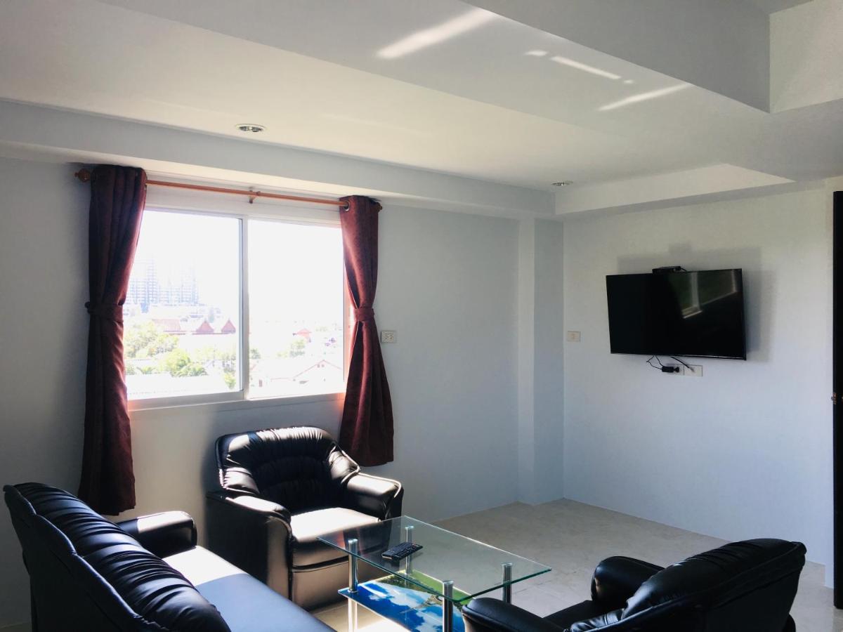Thong Tat Serviced Apartments Hua Hin Bagian luar foto